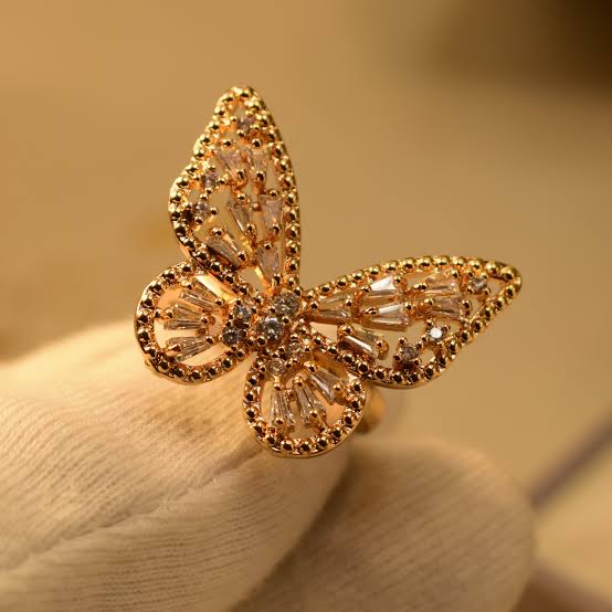 Butterfly Ring - Aroosh Jewellers