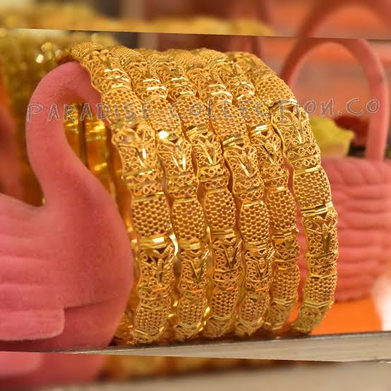 Bridal Bangles - Aroosh Jewellers