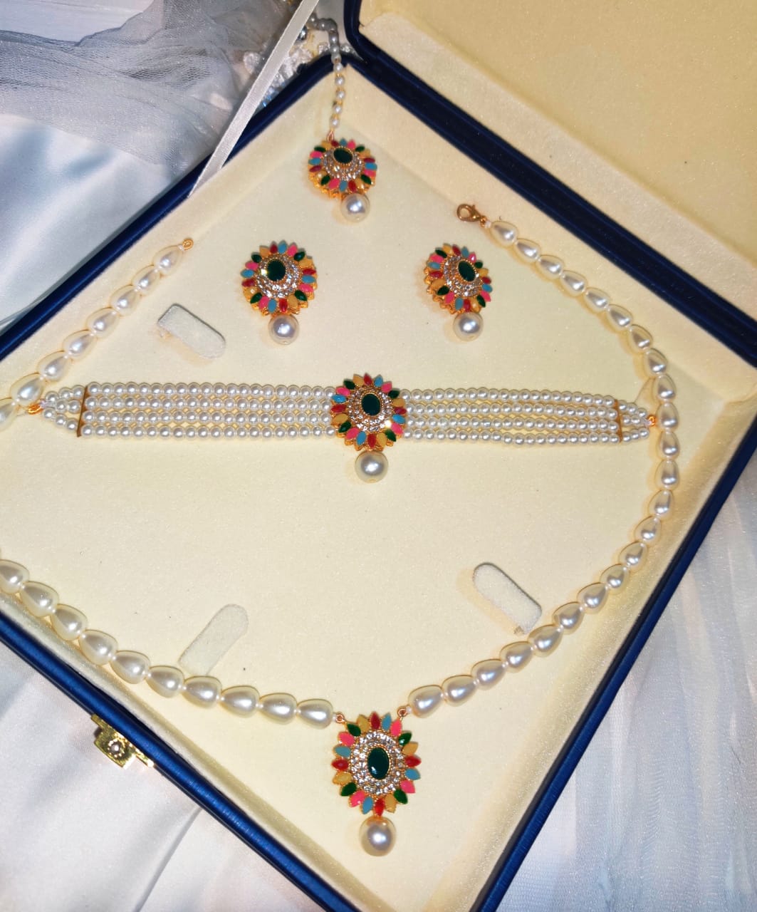 Choker set - Aroosh Jewellers